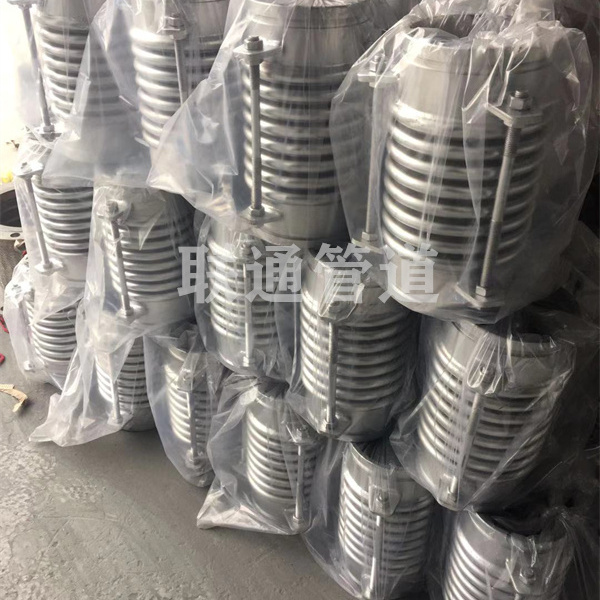 �������y���a����