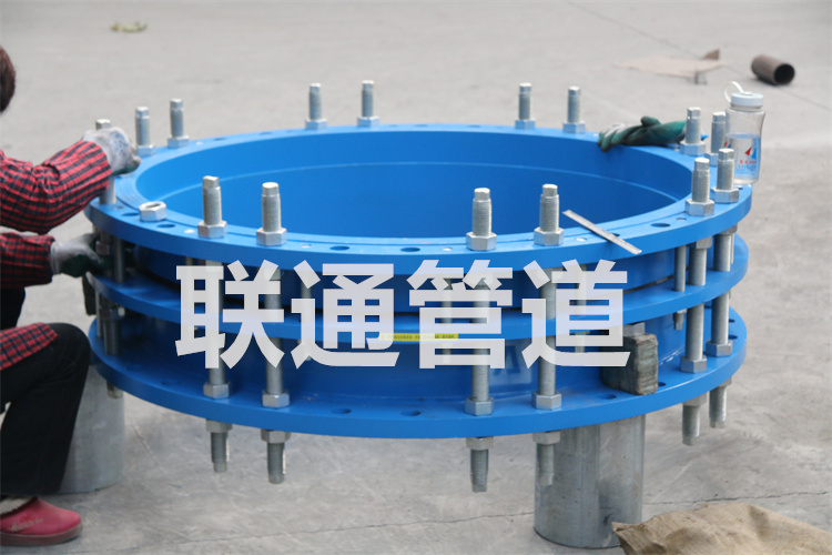 ��s���S������