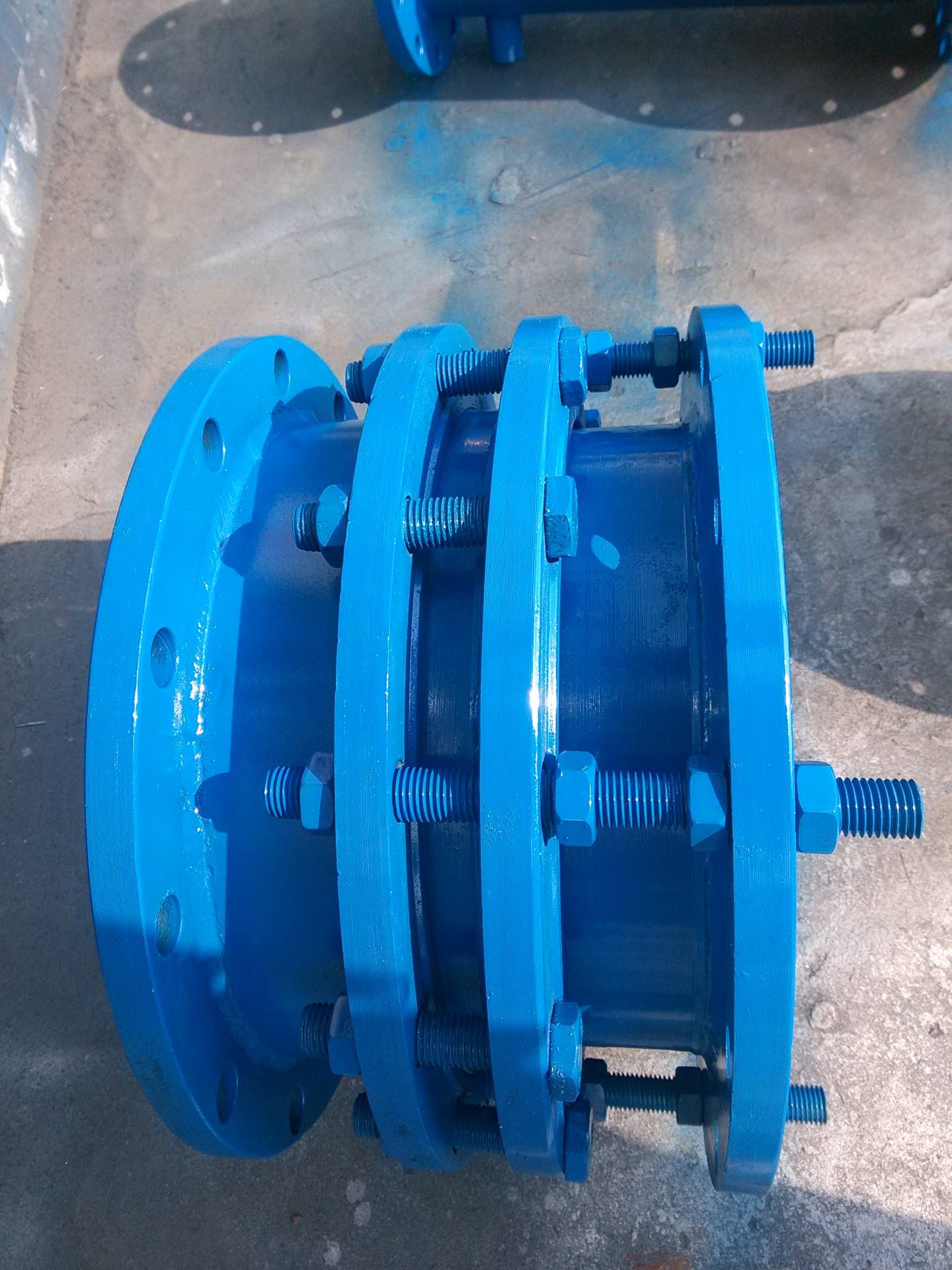 �����ܵ���s��(ji��)���Ӱ��b